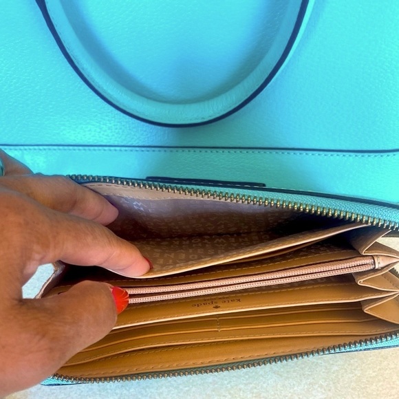 KATE SPADE New York Handbag w/Bonus KATE SPADE New York Wallet, Tiffani Blue,EUC - Picture 16 of 17